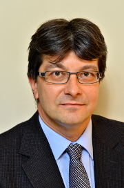 Prof.Dr. habil. Banczerowski Péter, idegsebész Logo